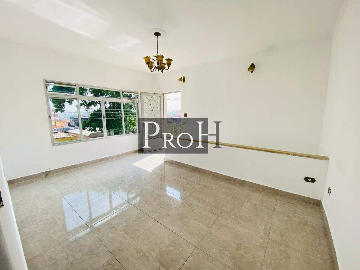 Sobrado para alugar com 3 quartos, 256m² - Foto 1