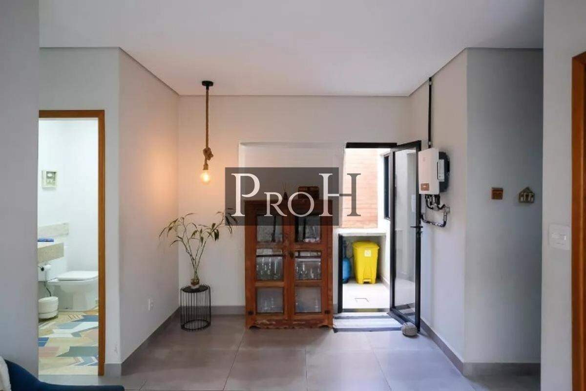 Casa à venda com 4 quartos, 203m² - Foto 8