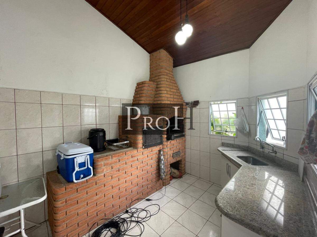 Casa, 3 quartos, 240 m² - Foto 26