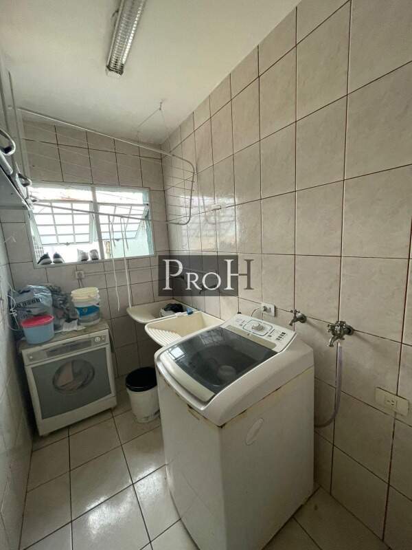 Casa, 3 quartos, 240 m² - Foto 12