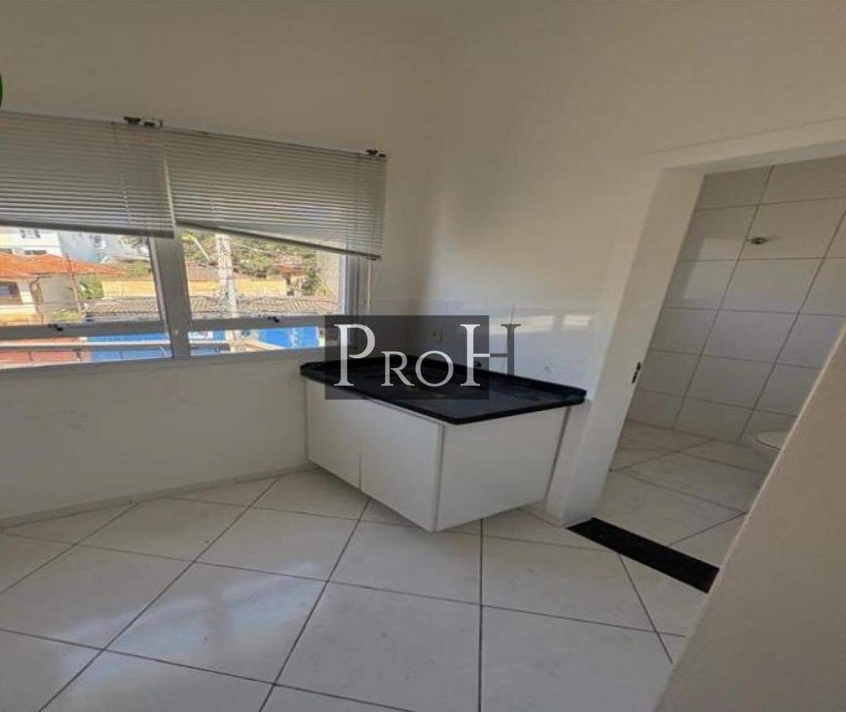 Casa Comercial para alugar com 2 quartos, 264m² - Foto 7