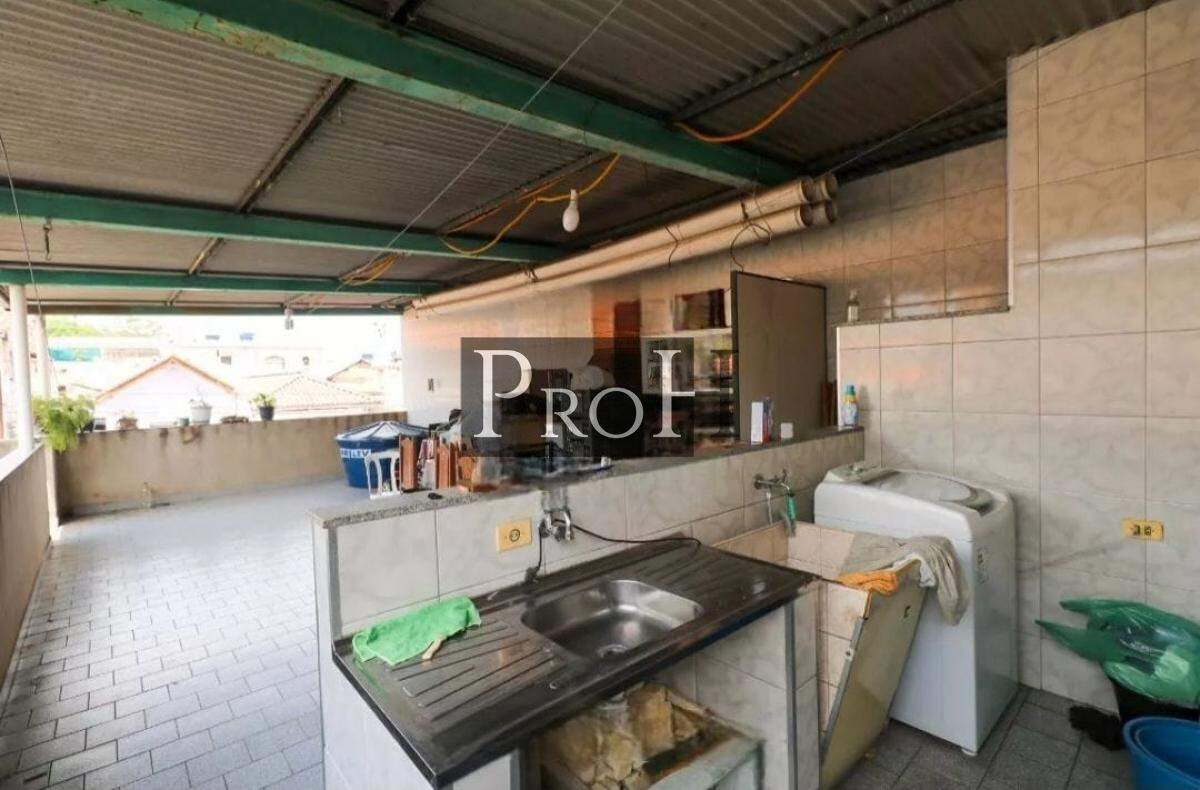 Casa à venda com 2 quartos, 120m² - Foto 8