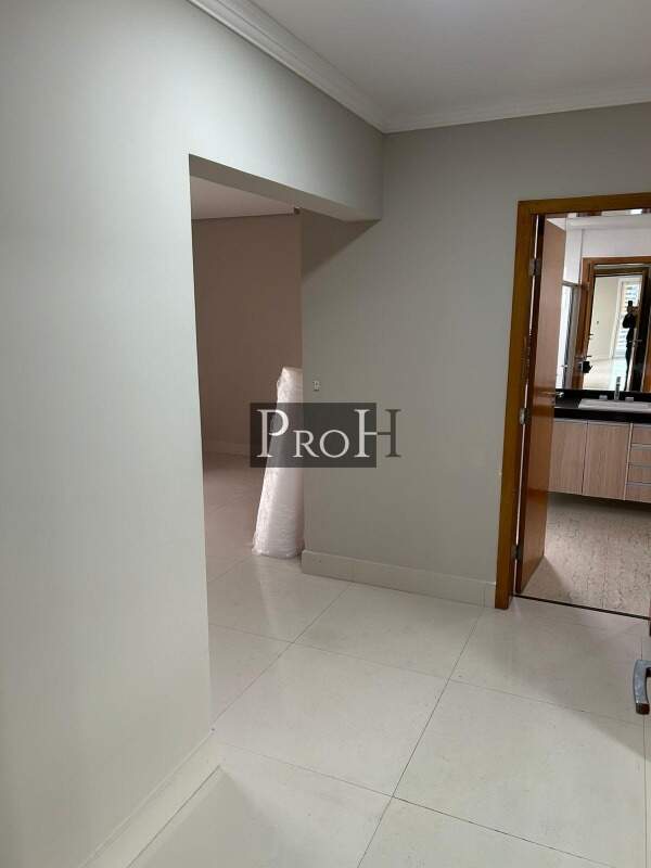 Apartamento para alugar com 4 quartos, 350m² - Foto 12
