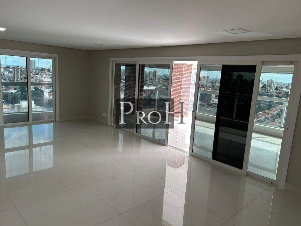 Apartamento para alugar com 4 quartos, 350m² - Foto 1