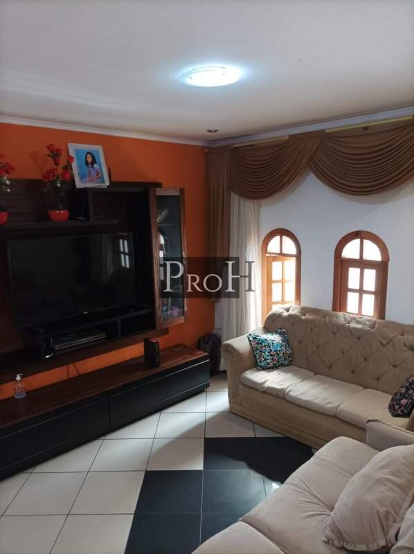 Casa, 4 quartos, 192 m² - Foto 2