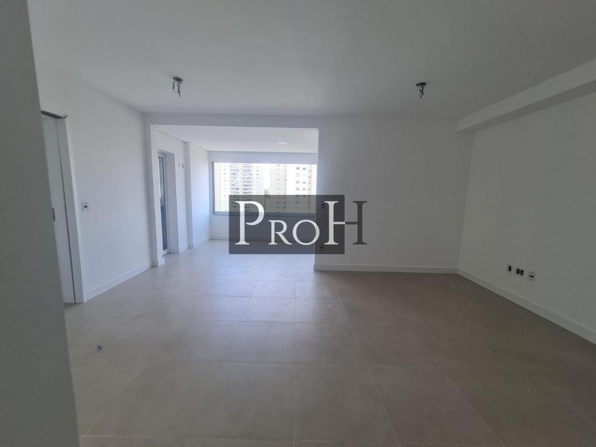 Apartamento, 3 quartos, 117 m² - Foto 1