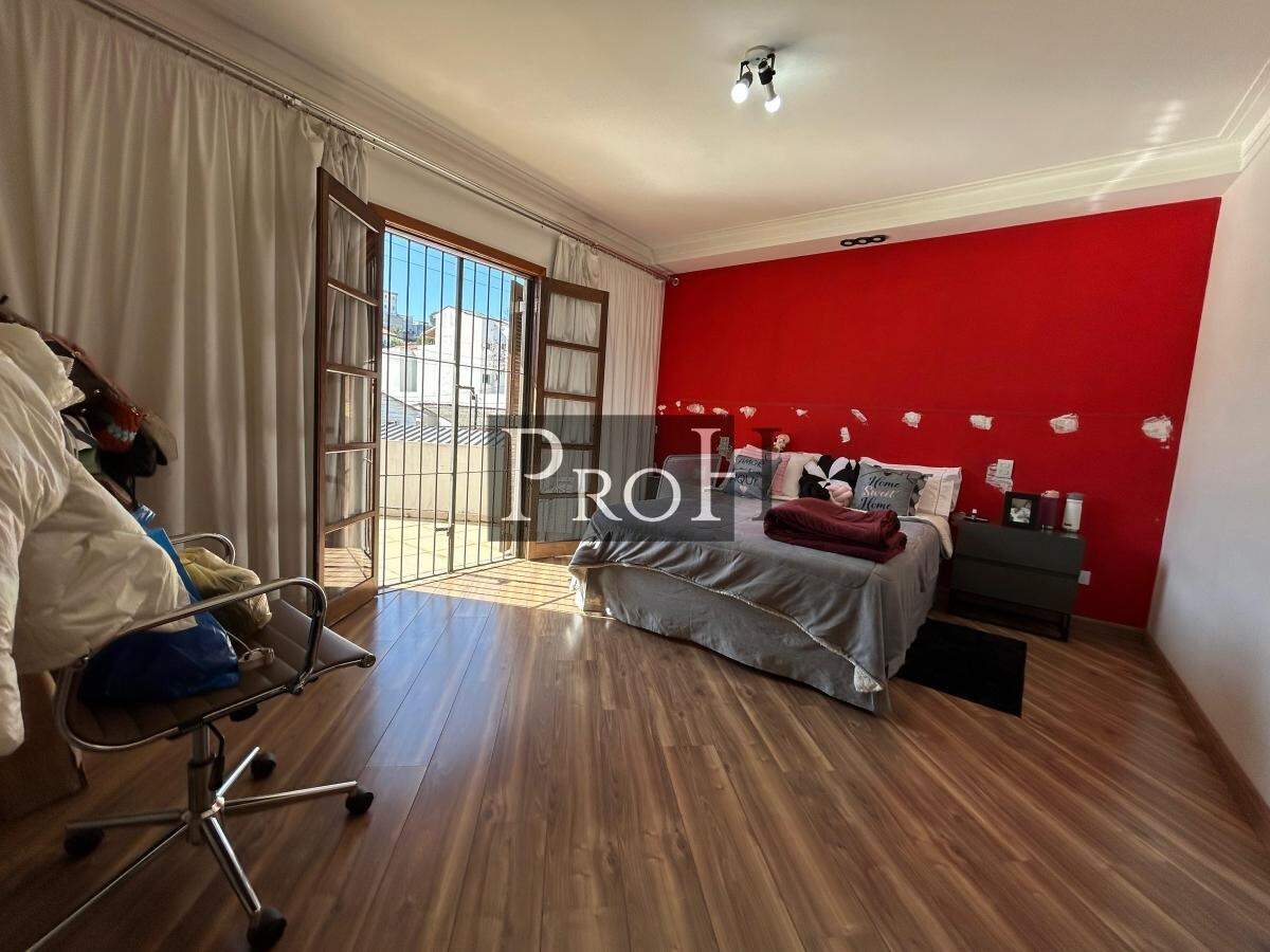 Sobrado à venda com 3 quartos, 333m² - Foto 10