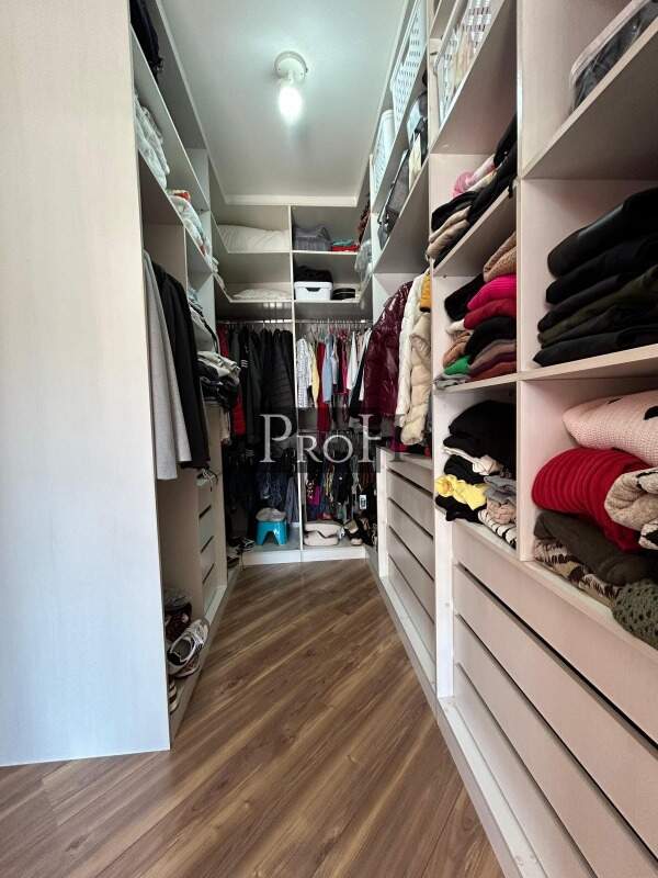 Sobrado à venda com 3 quartos, 333m² - Foto 11