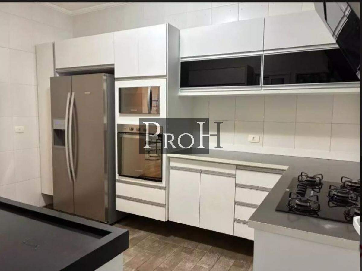 Sobrado à venda com 3 quartos, 200m² - Foto 5