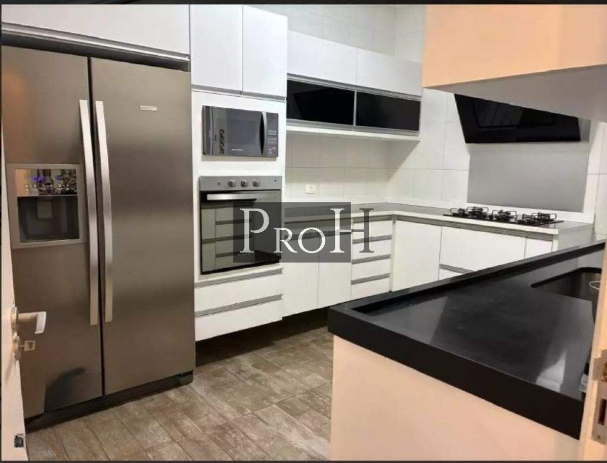 Sobrado à venda com 3 quartos, 200m² - Foto 3