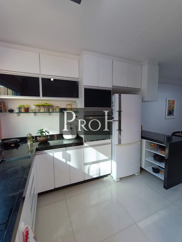 Casa, 3 quartos, 180 m² - Foto 8