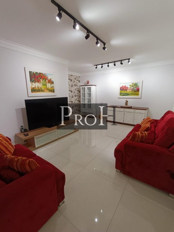 Casa, 3 quartos, 180 m² - Foto 1