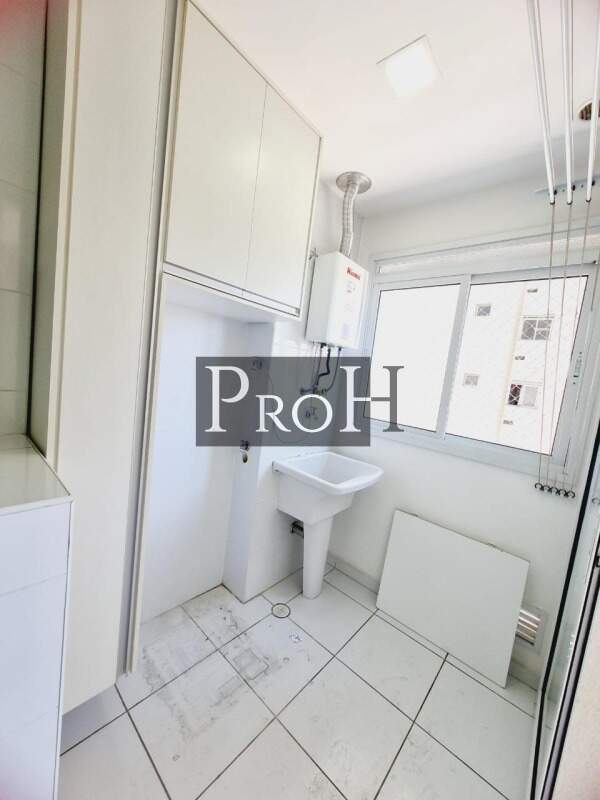 Apartamento para alugar com 2 quartos, 63m² - Foto 11