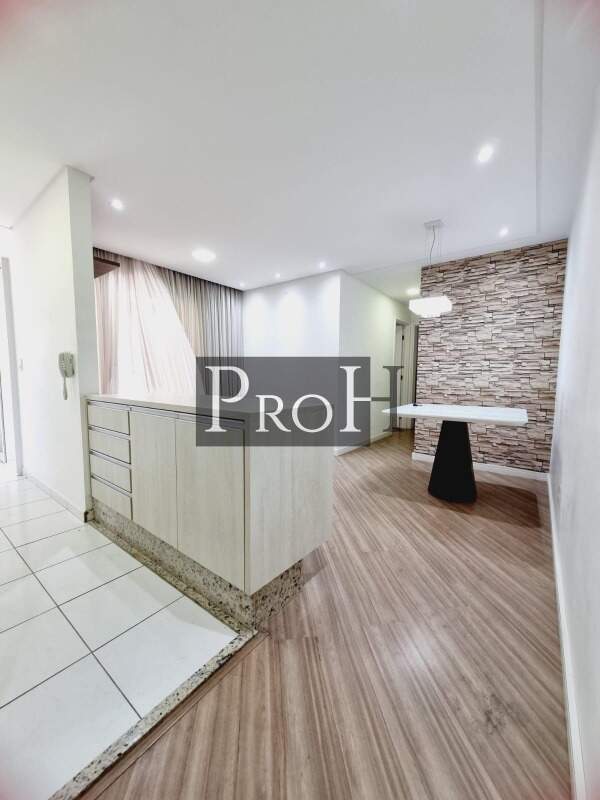 Apartamento para alugar com 2 quartos, 63m² - Foto 2