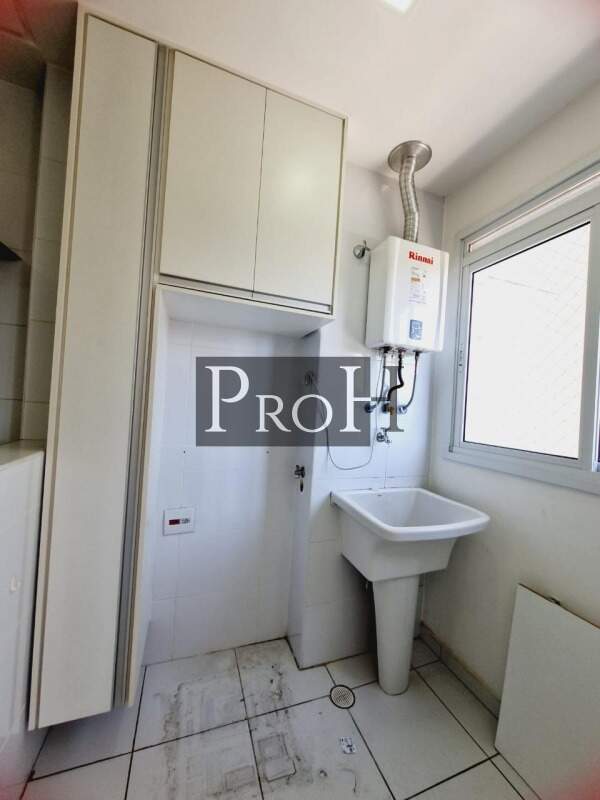 Apartamento para alugar com 2 quartos, 63m² - Foto 12