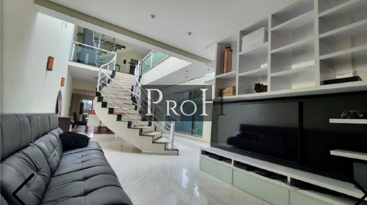 Sobrado, 4 quartos, 640 m² - Foto 1