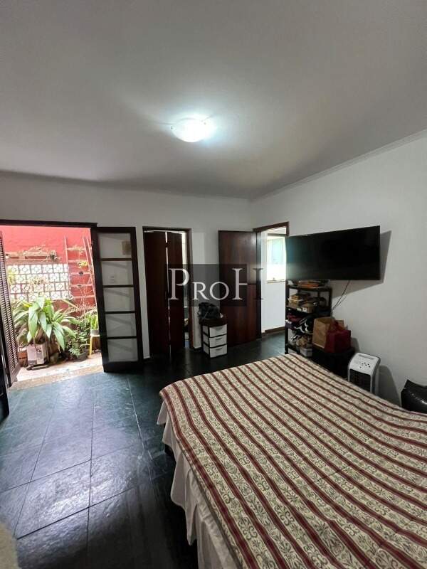 Sobrado para alugar com 3 quartos, 310m² - Foto 11