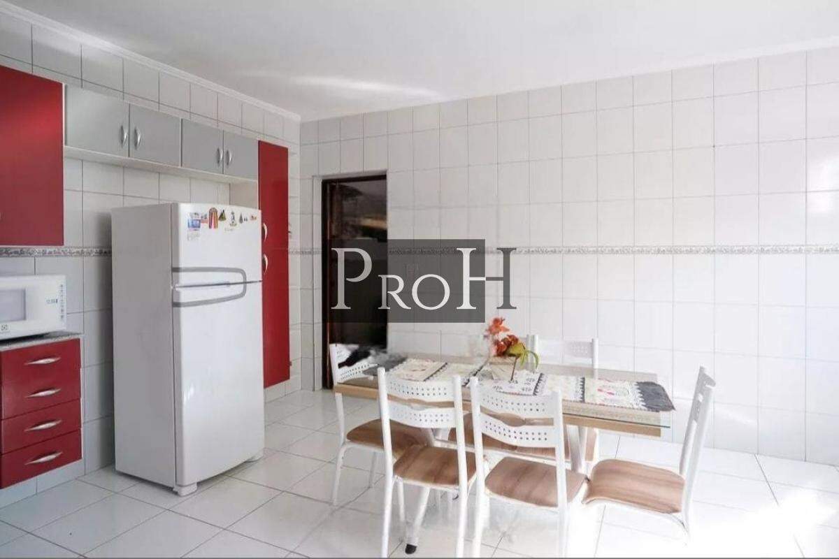 Sobrado à venda com 3 quartos, 140m² - Foto 4