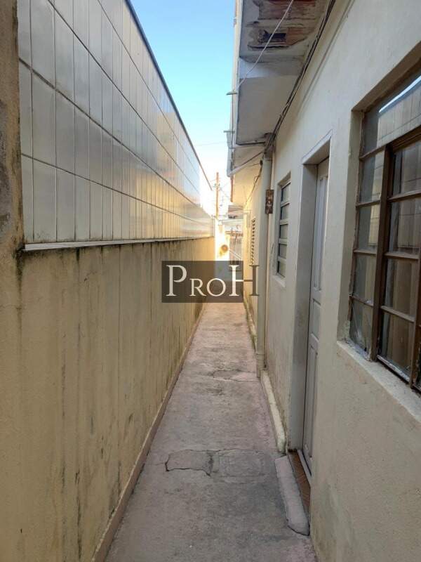 Casa à venda com 8 quartos, 180m² - Foto 22