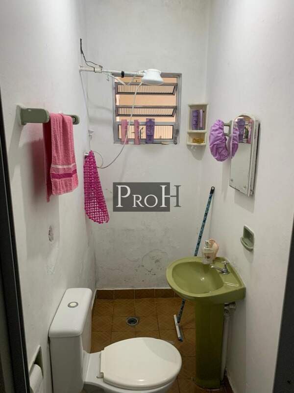 Casa à venda com 8 quartos, 180m² - Foto 18