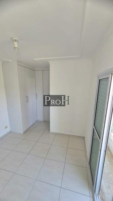 Apartamento à venda com 2 quartos, 67m² - Foto 7