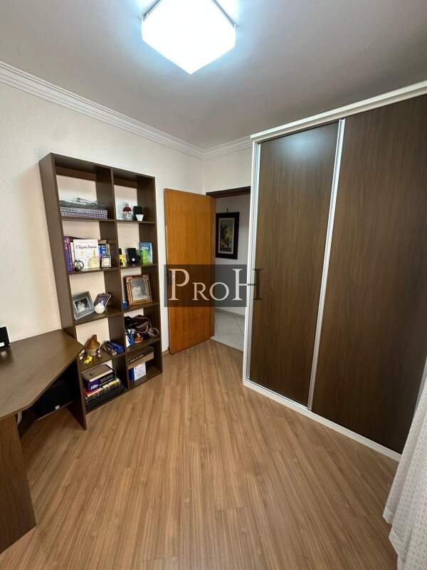 Apartamento para alugar com 3 quartos, 120m² - Foto 13