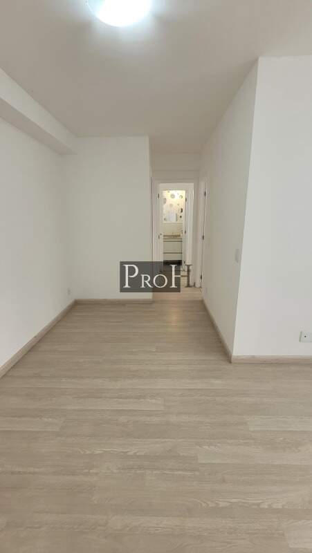 Apartamento à venda com 2 quartos, 66m² - Foto 4