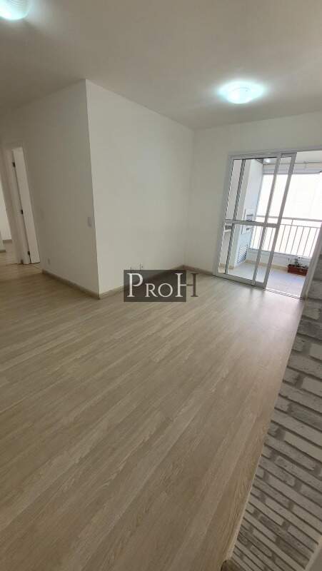 Apartamento à venda com 2 quartos, 66m² - Foto 1