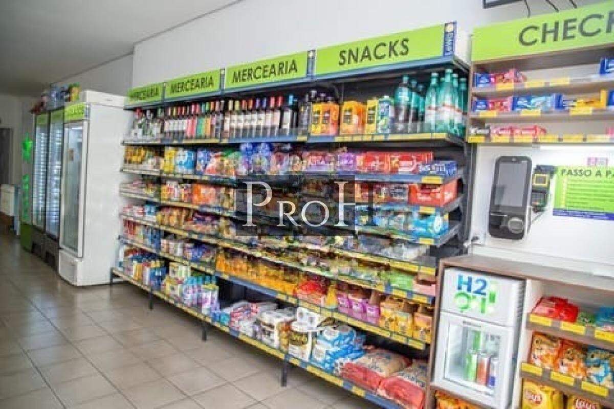 Apartamento à venda com 4 quartos, 242m² - Foto 15