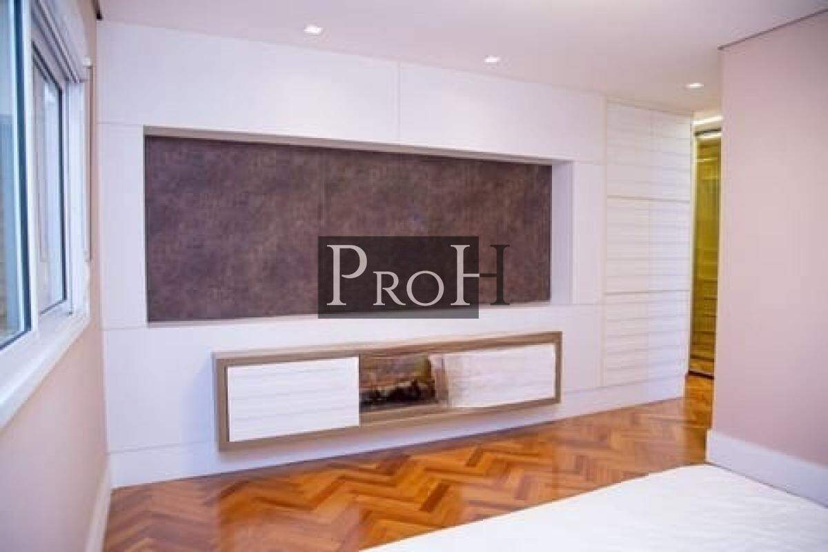 Apartamento à venda com 4 quartos, 242m² - Foto 4