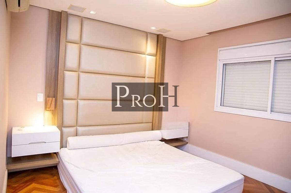 Apartamento à venda com 4 quartos, 242m² - Foto 7