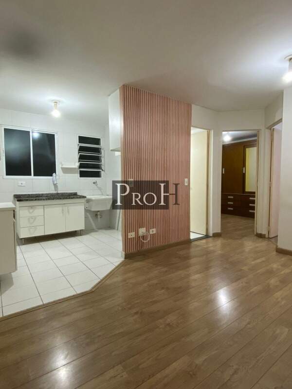 Apartamento à venda com 2 quartos, 44m² - Foto 2