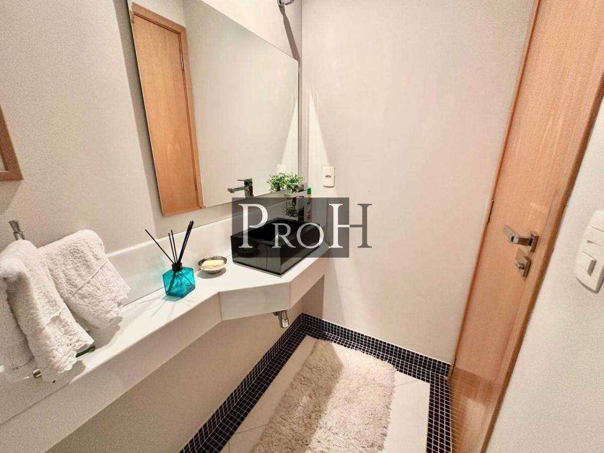 Apartamento para alugar com 3 quartos, 177m² - Foto 16