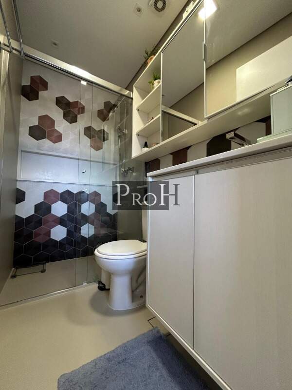 Apartamento à venda com 2 quartos, 75m² - Foto 22