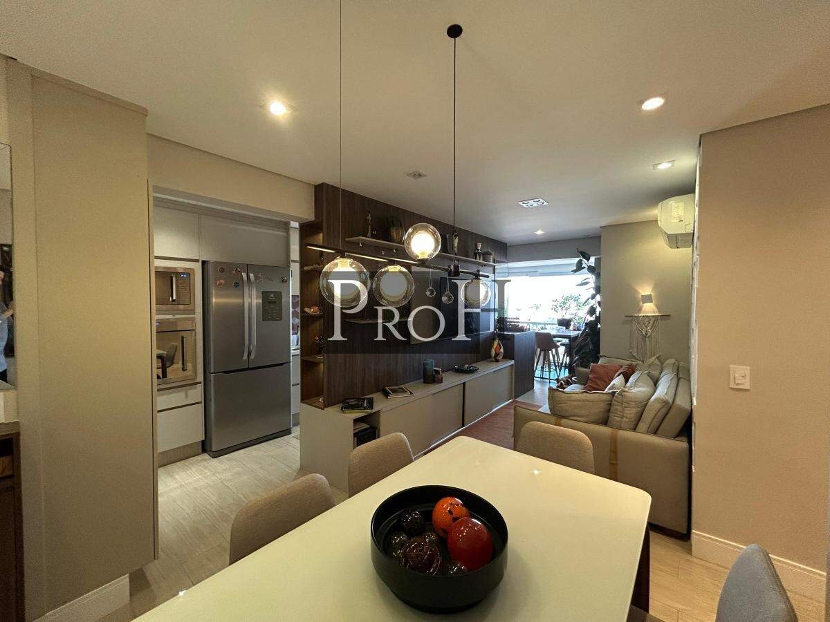 Apartamento à venda com 2 quartos, 75m² - Foto 4