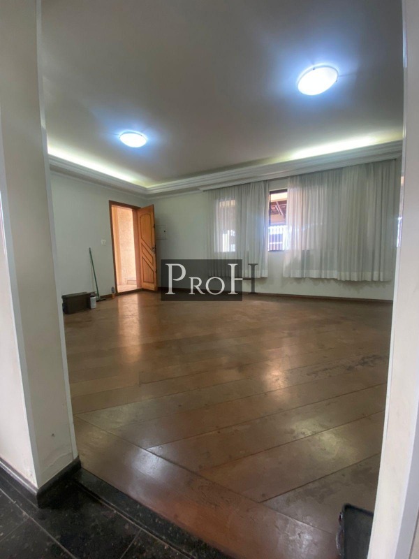 Sobrado, 4 quartos, 315 m² - Foto 2