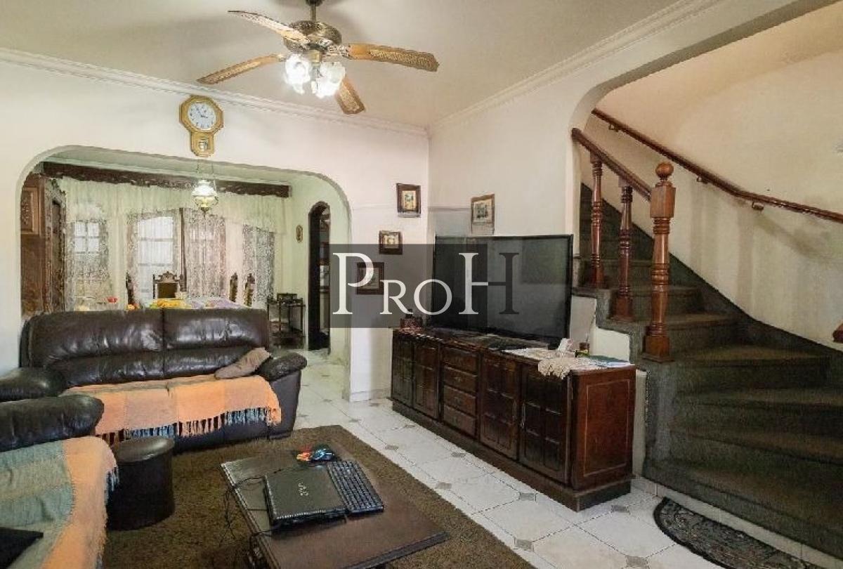 Sobrado, 3 quartos, 245 m² - Foto 2