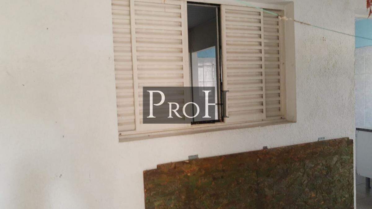 Casa à venda com 3 quartos, 168m² - Foto 17