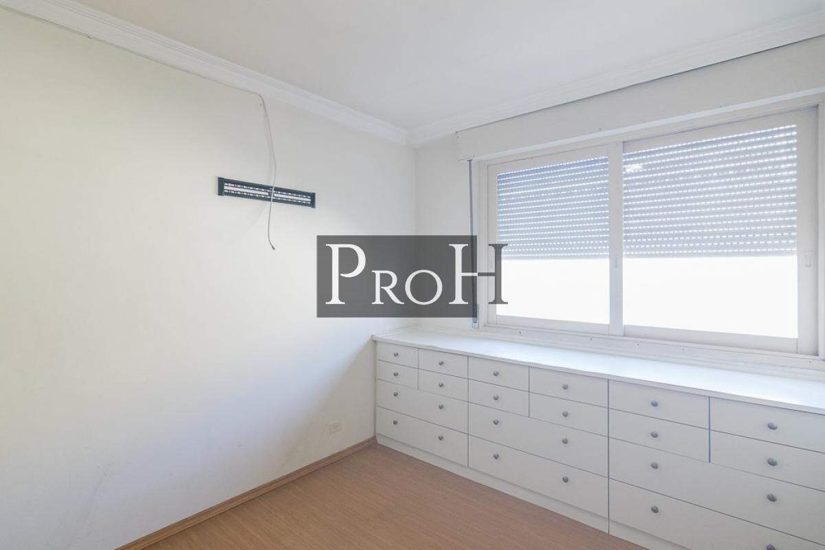 Apartamento à venda com 3 quartos, 140m² - Foto 10