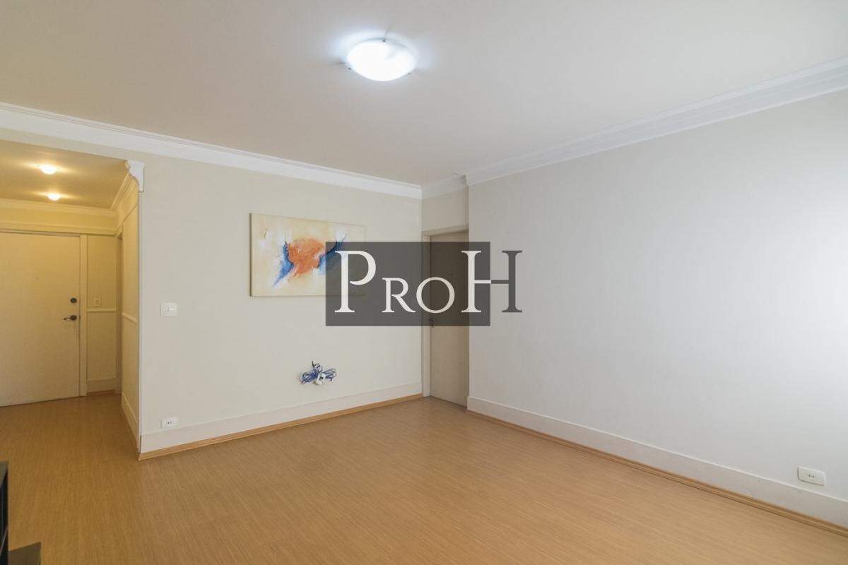 Apartamento à venda com 3 quartos, 140m² - Foto 4
