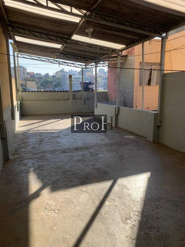Casa à venda com 3 quartos, 205m² - Foto 21