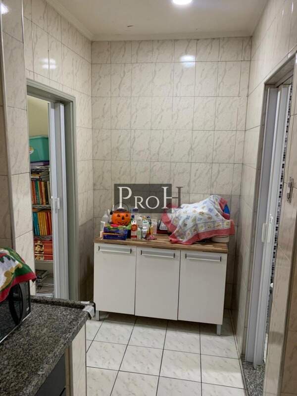 Casa à venda com 3 quartos, 205m² - Foto 5