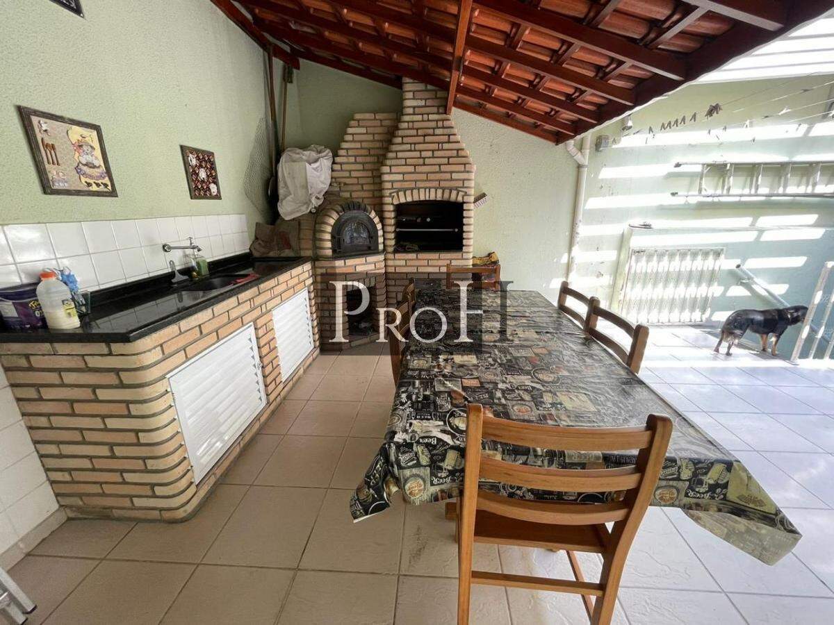 Sobrado à venda com 3 quartos, 233m² - Foto 25