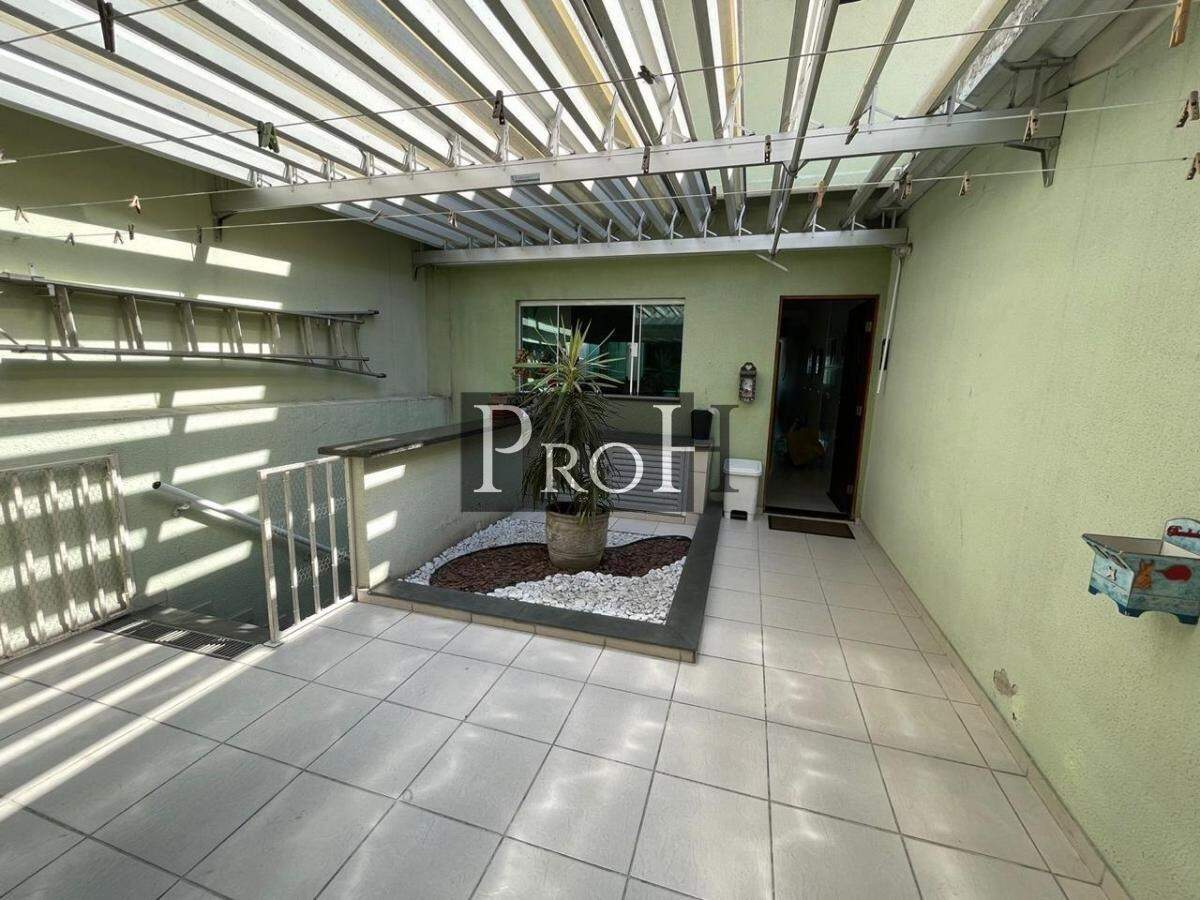Sobrado à venda com 3 quartos, 233m² - Foto 27