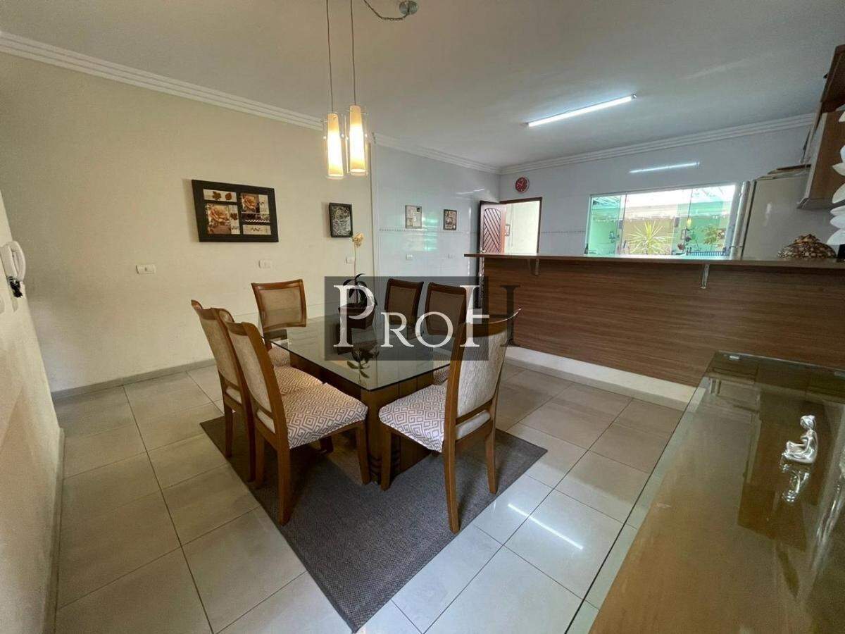 Sobrado à venda com 3 quartos, 233m² - Foto 4