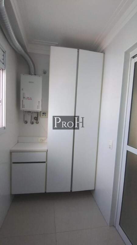 Apartamento à venda com 3 quartos, 128m² - Foto 4