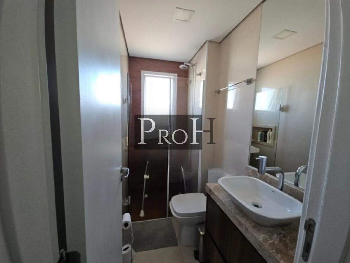 Apartamento à venda com 2 quartos, 67m² - Foto 11