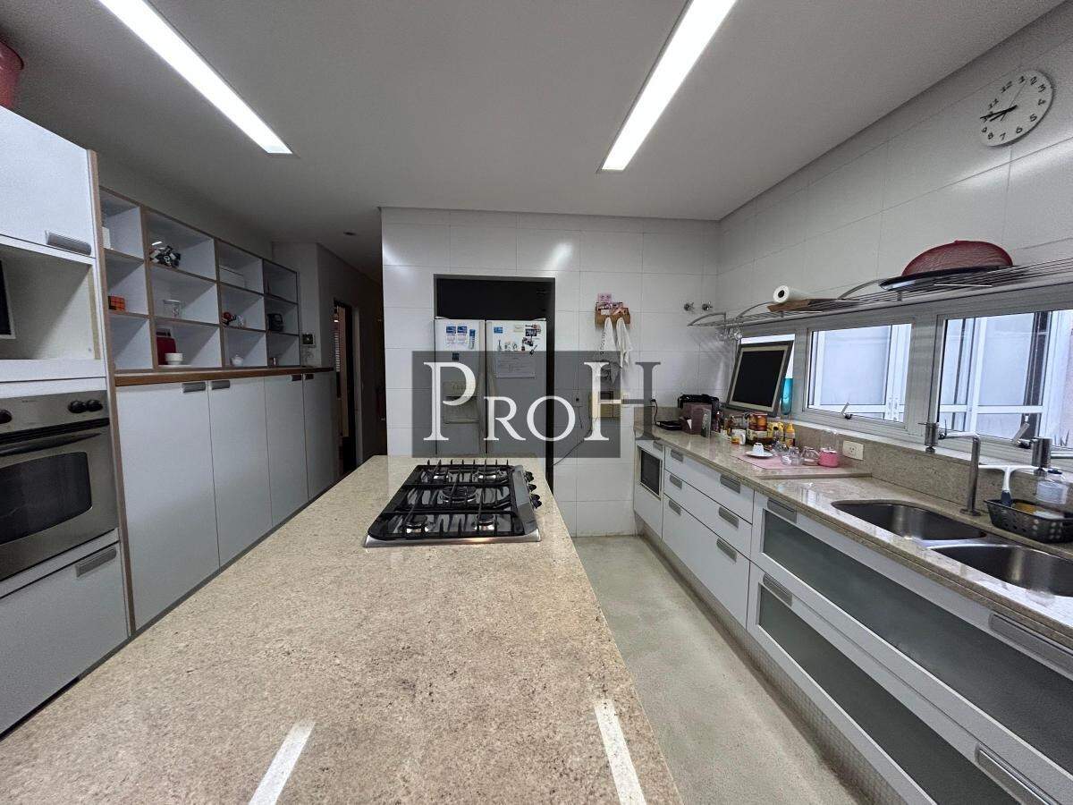 Sobrado, 3 quartos, 332 m² - Foto 6