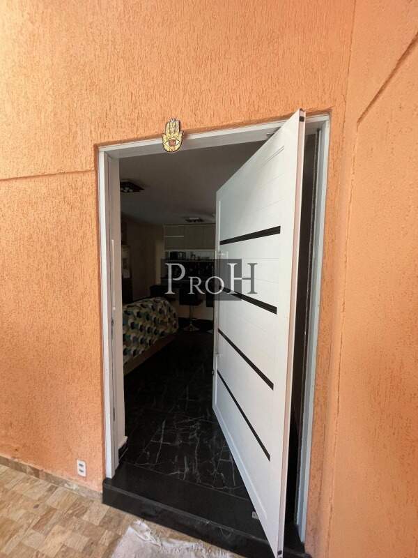 Casa à venda com 3 quartos, 130m² - Foto 16