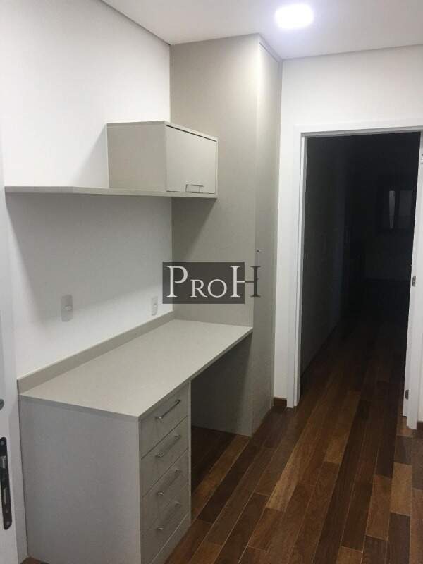 Apartamento para alugar com 3 quartos, 163m² - Foto 17